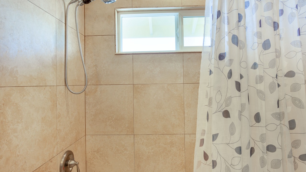 Photo of Bathroom in Kona Palisades