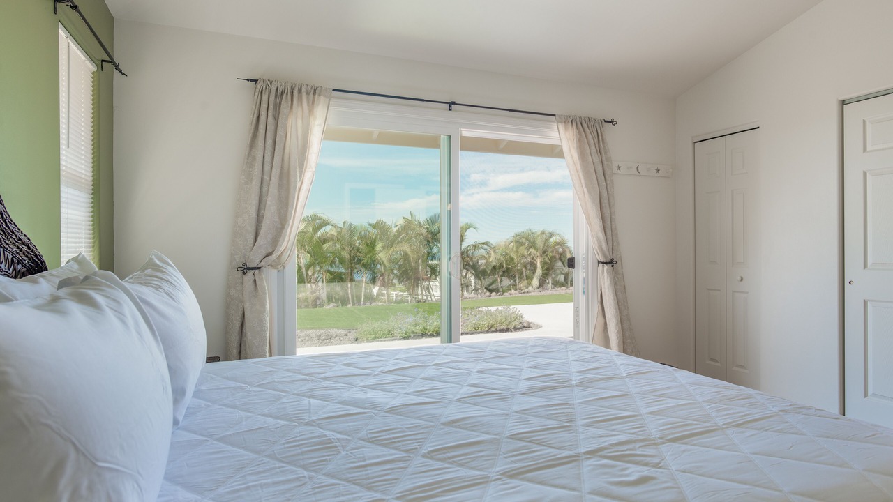 Photo of Bedroom in Kona Palisades