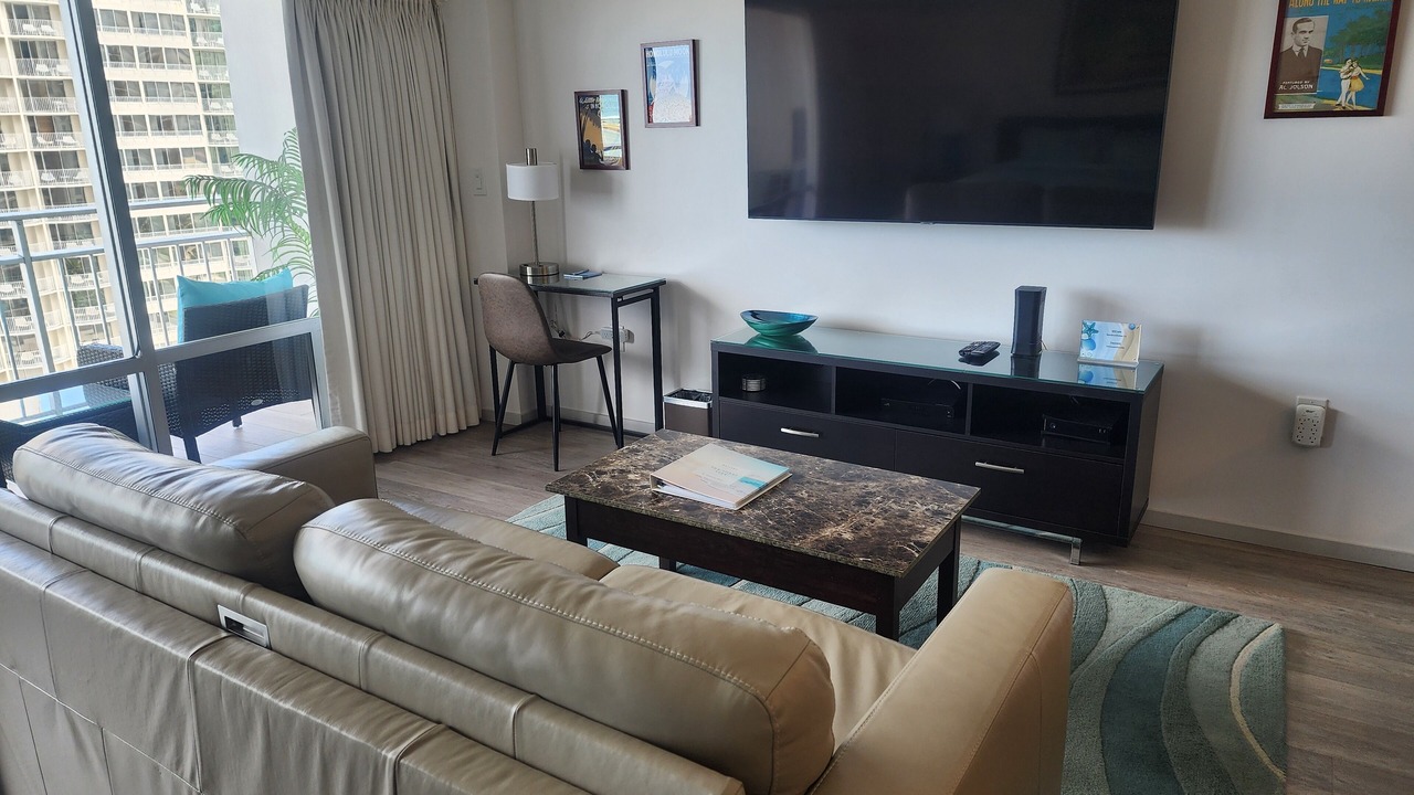 Photo of Livingroom in Waikiki