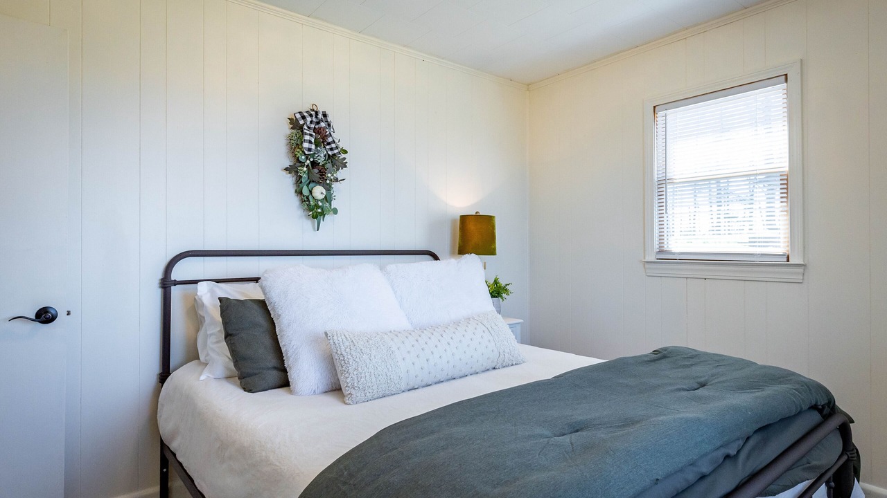 Photo of Bedroom in Morganton