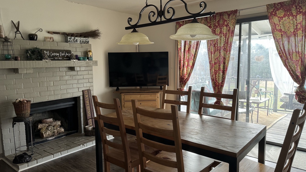Photo of Livingroom in Cumming