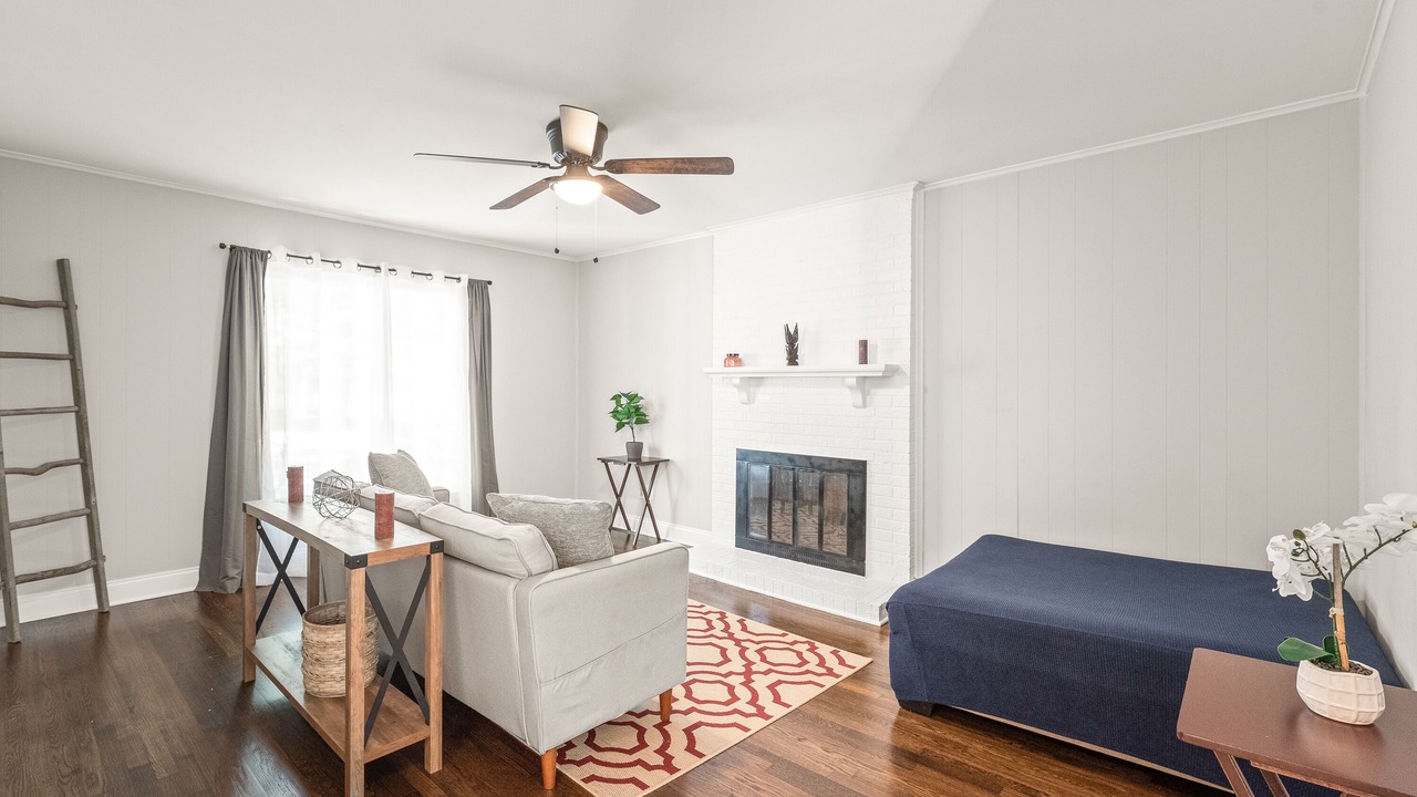 Photo of Livingroom in Charlotte