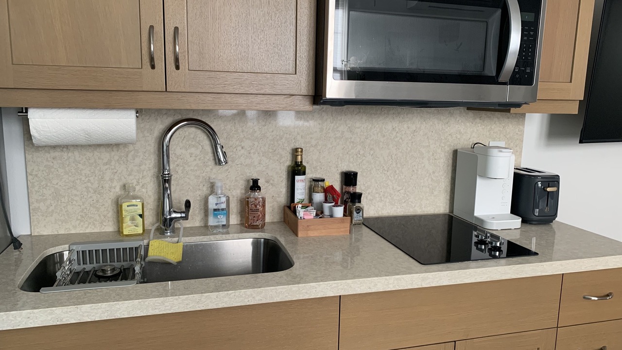 Photo of Kitchen in Makaha Valley
