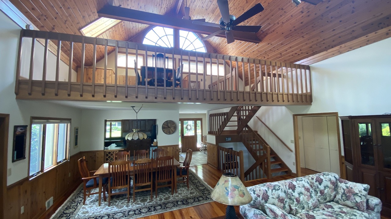 Photo of Livingroom in Penhook