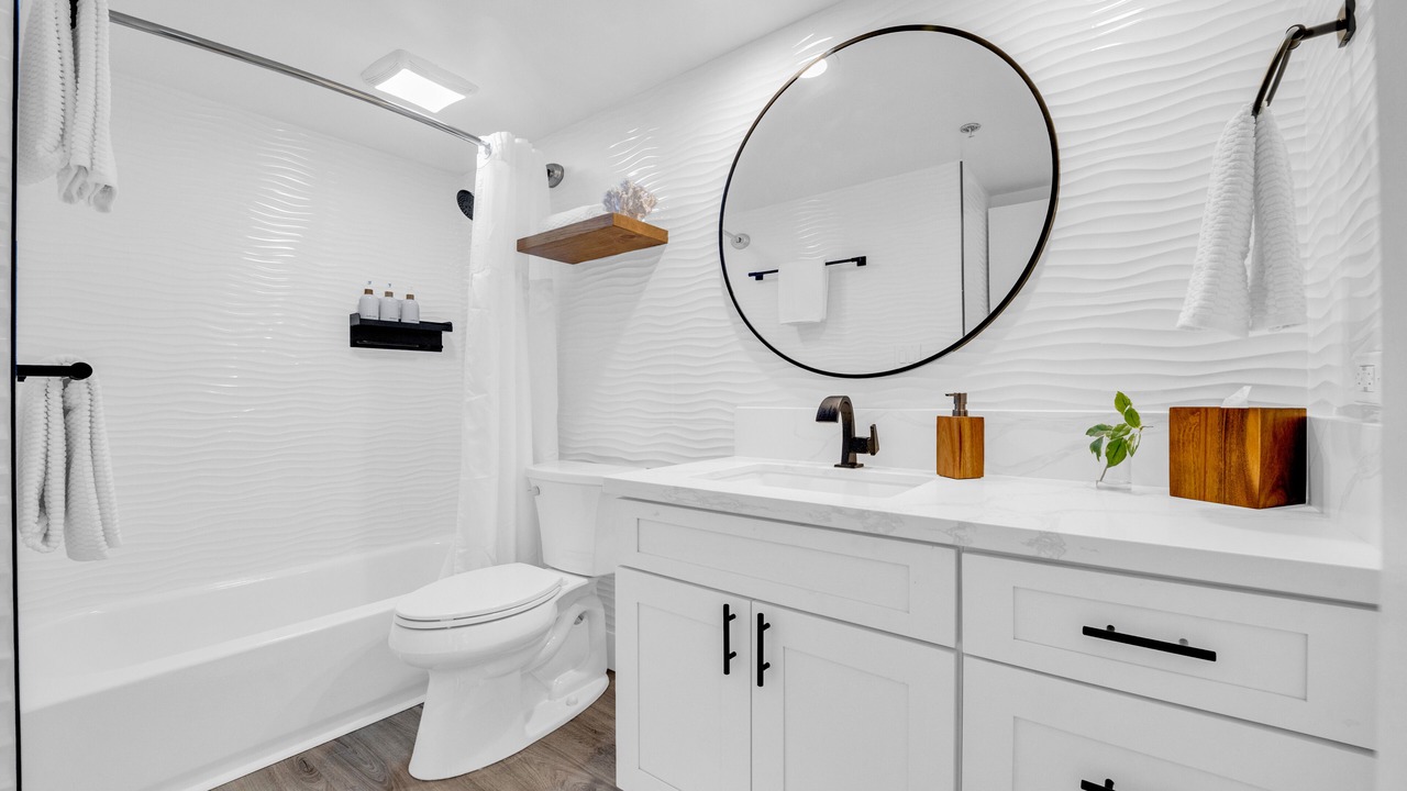 Photo of Bathroom in Waikiki