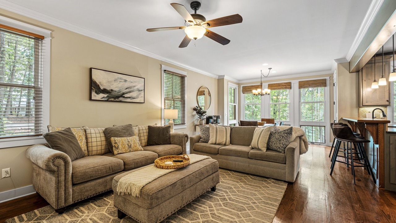 Photo of Bedroom in Townville
