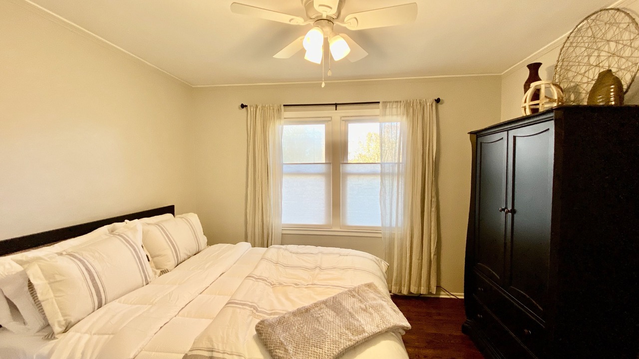 Photo of Bedroom in Anderson