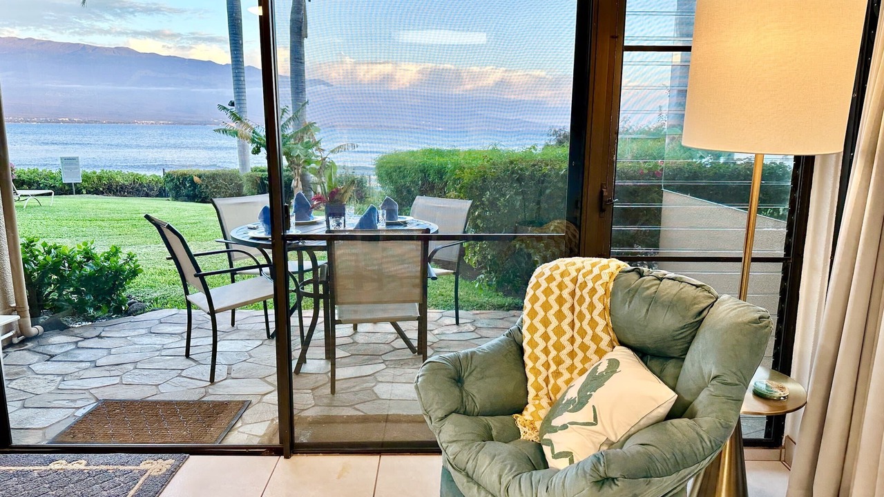 Photo of Livingroom in Maalaea