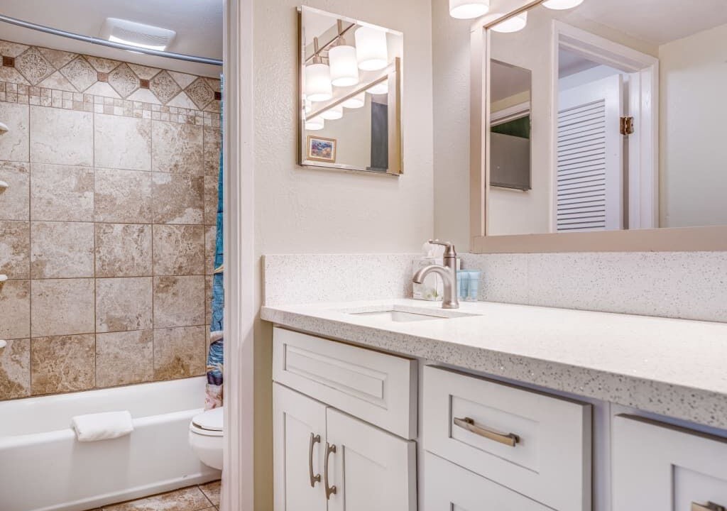Photo of Bathroom in Kaunakakai