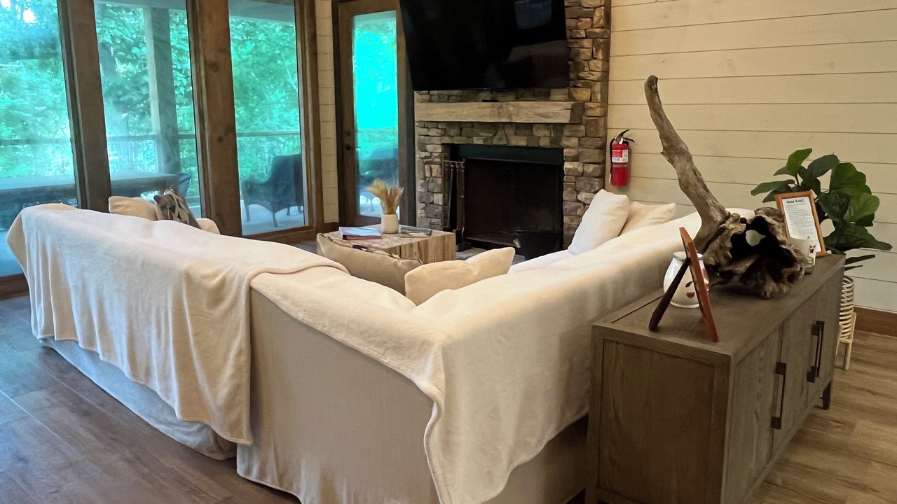 Photo of Bedroom in Demorest
