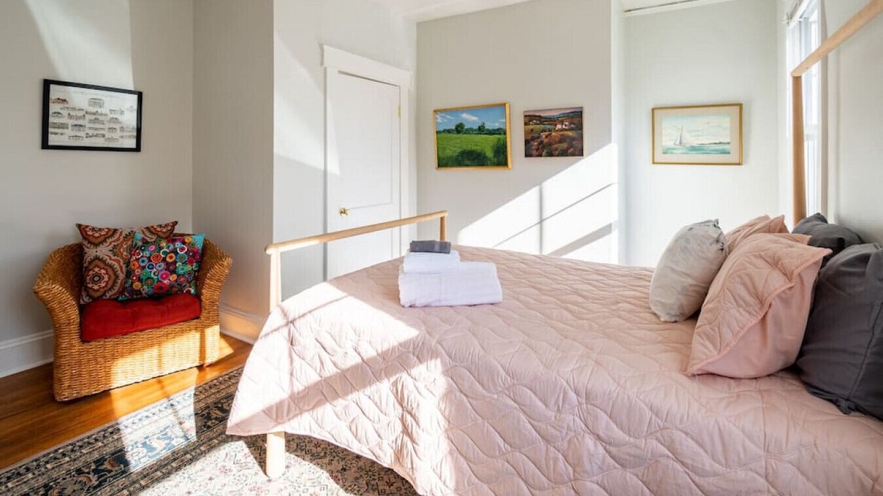 Photo of Bedroom in North Chesterfield