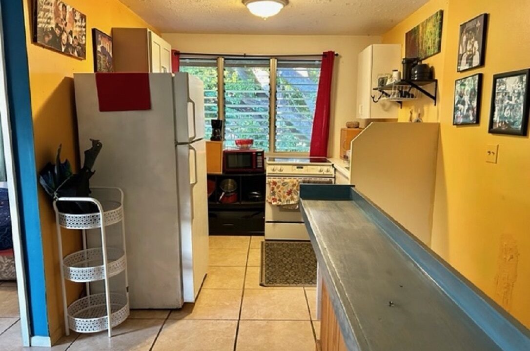 Photo of Kitchen in Diamond Head - Kapahulu - St. Louis