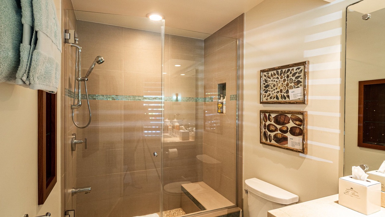 Photo of Bathroom in Kilauea