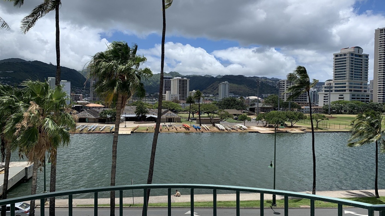 Photo of Others in McCully - Moiliili