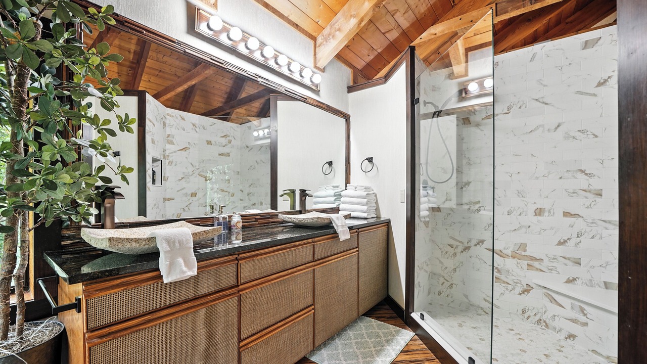 Photo of Bathroom in Dahlonega