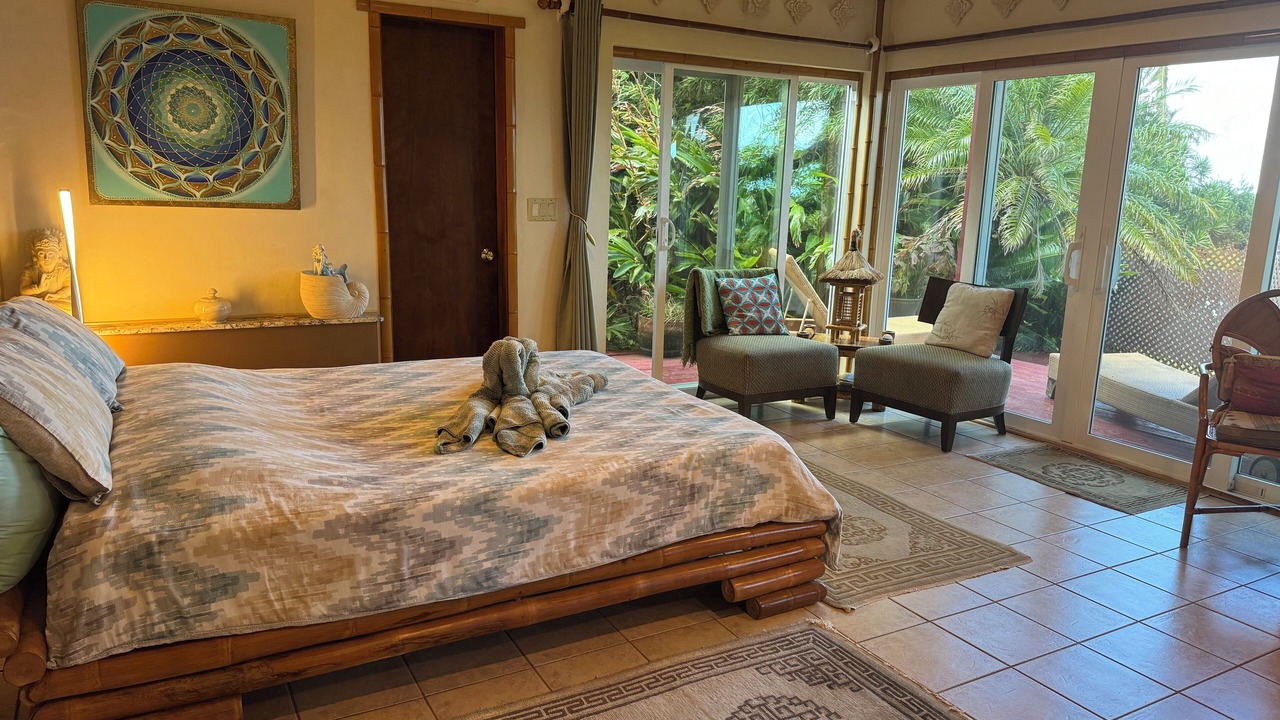 Photo of Patio Balcony in Huelo