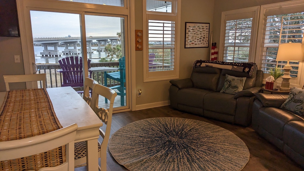 Photo of Livingroom in Holly Ridge