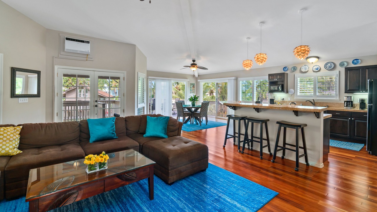 Photo of Livingroom in Kilauea