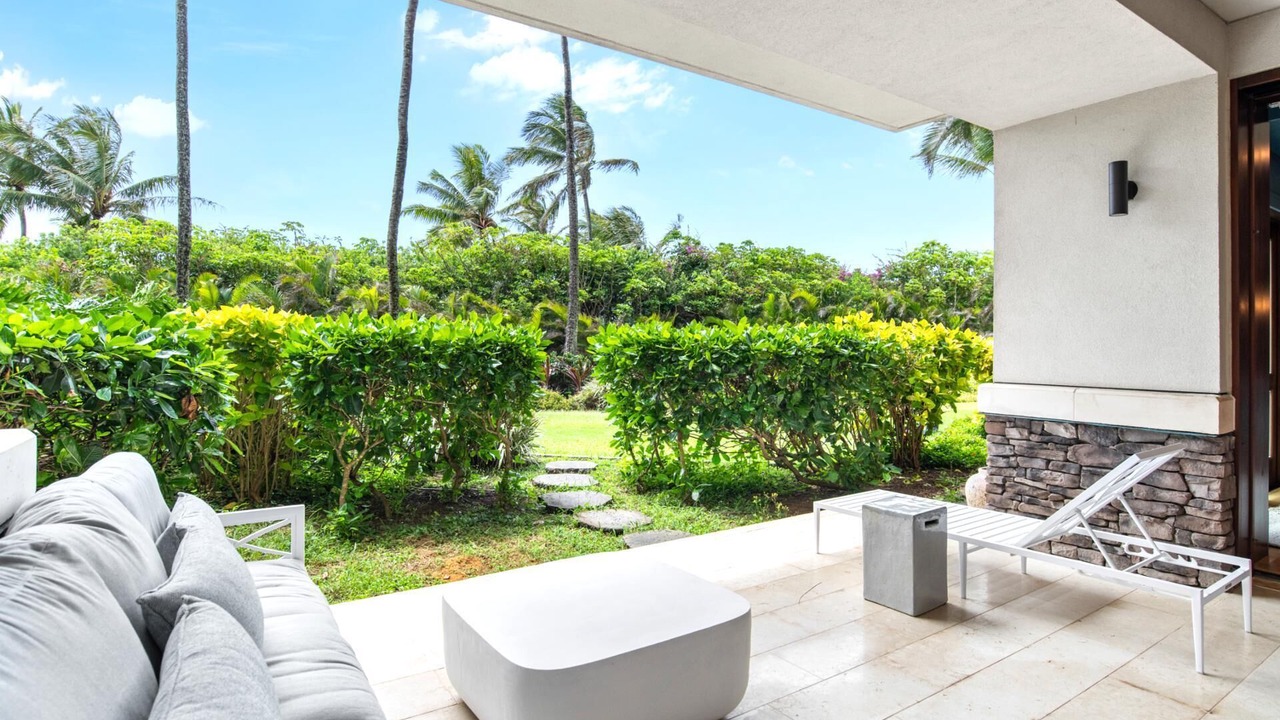 Photo of Patio Balcony in Montage Kapalua Bay