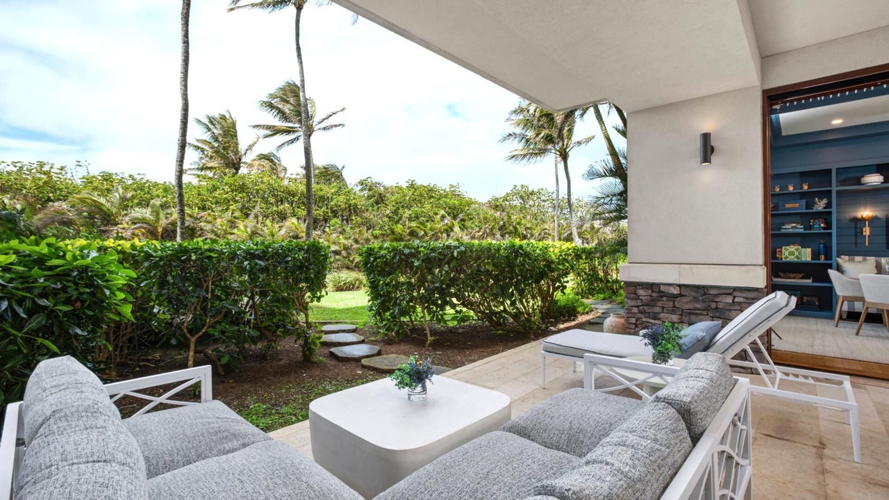 Photo of Patio Balcony in Montage Kapalua Bay