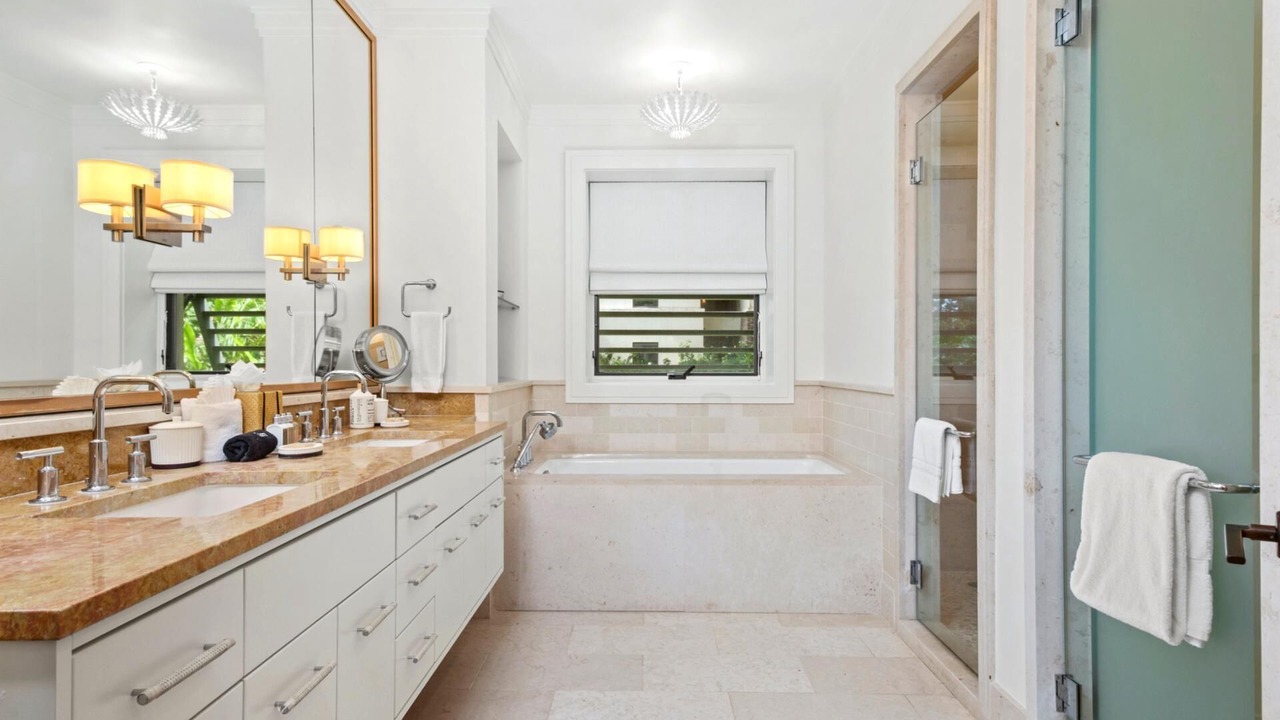 Photo of Bathroom in Montage Kapalua Bay