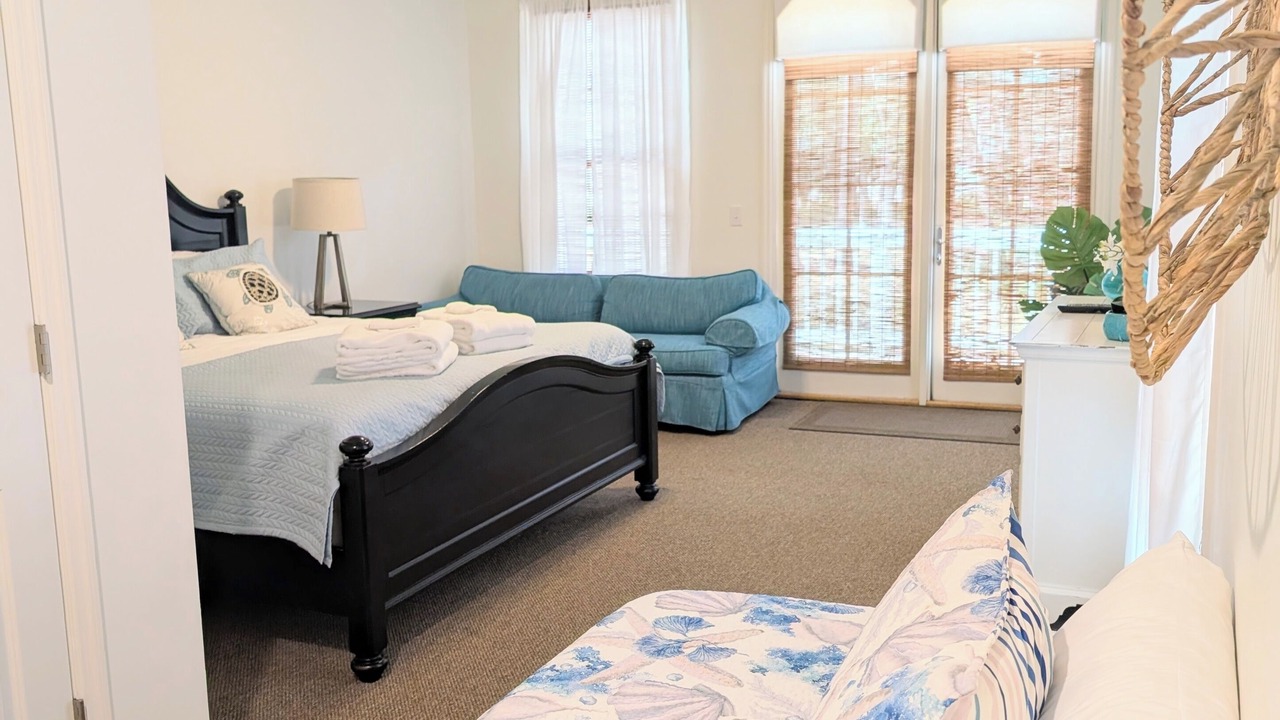 Photo of Bedroom in Melrose on the Beach