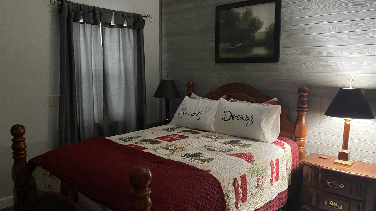 Photo of Bedroom in Tifton