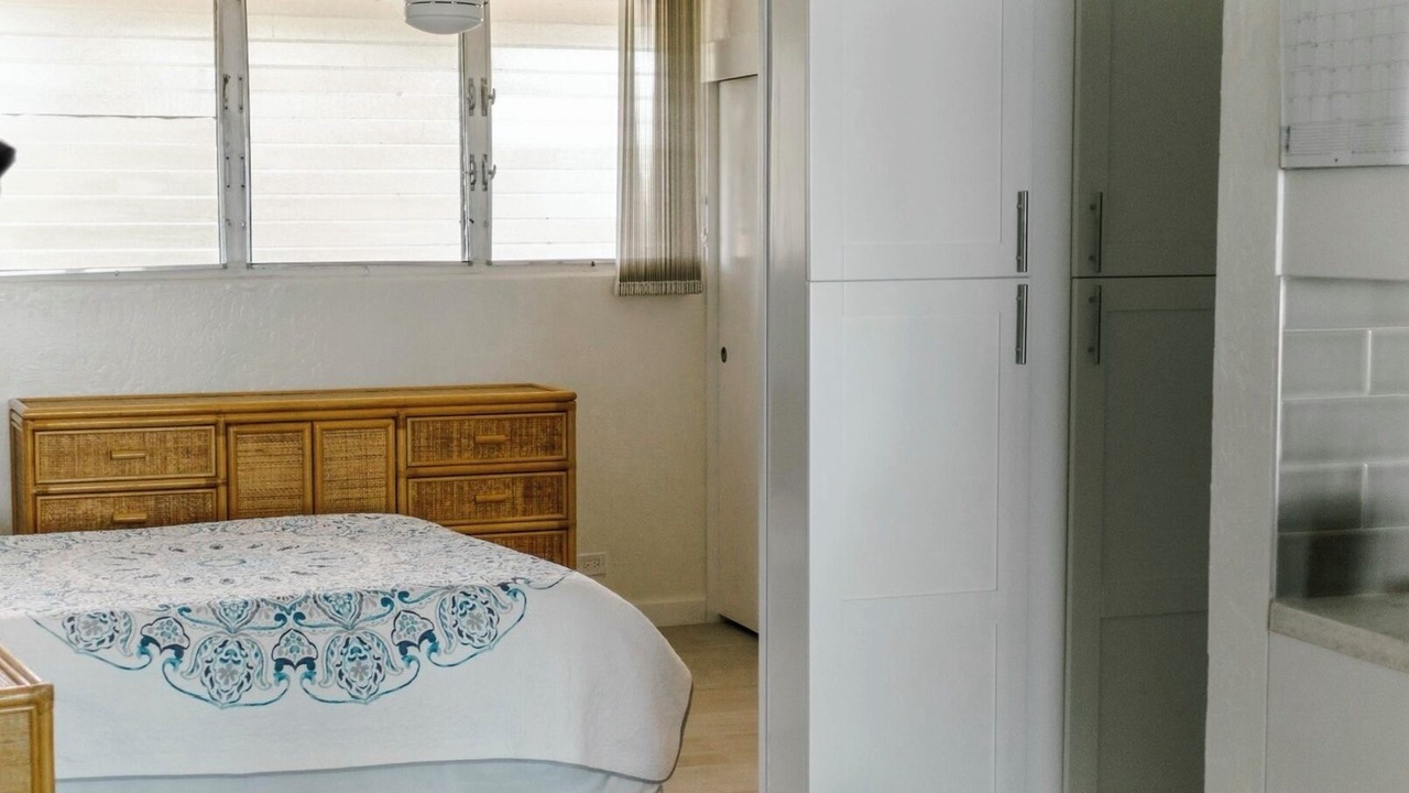 Photo of Bedroom in Maili