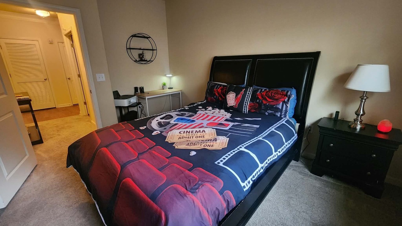Photo of Bedroom in Executive Park