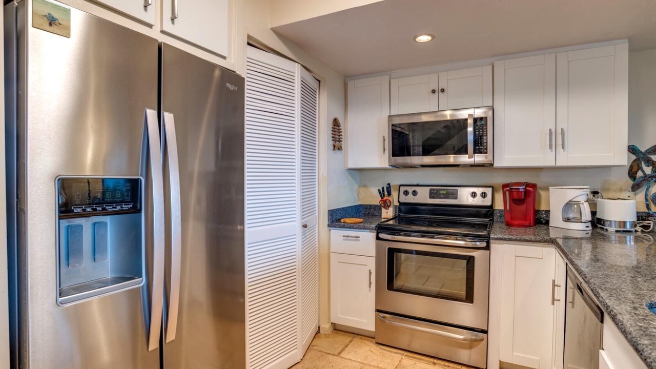 Photo of Kitchen in Kaanapali
