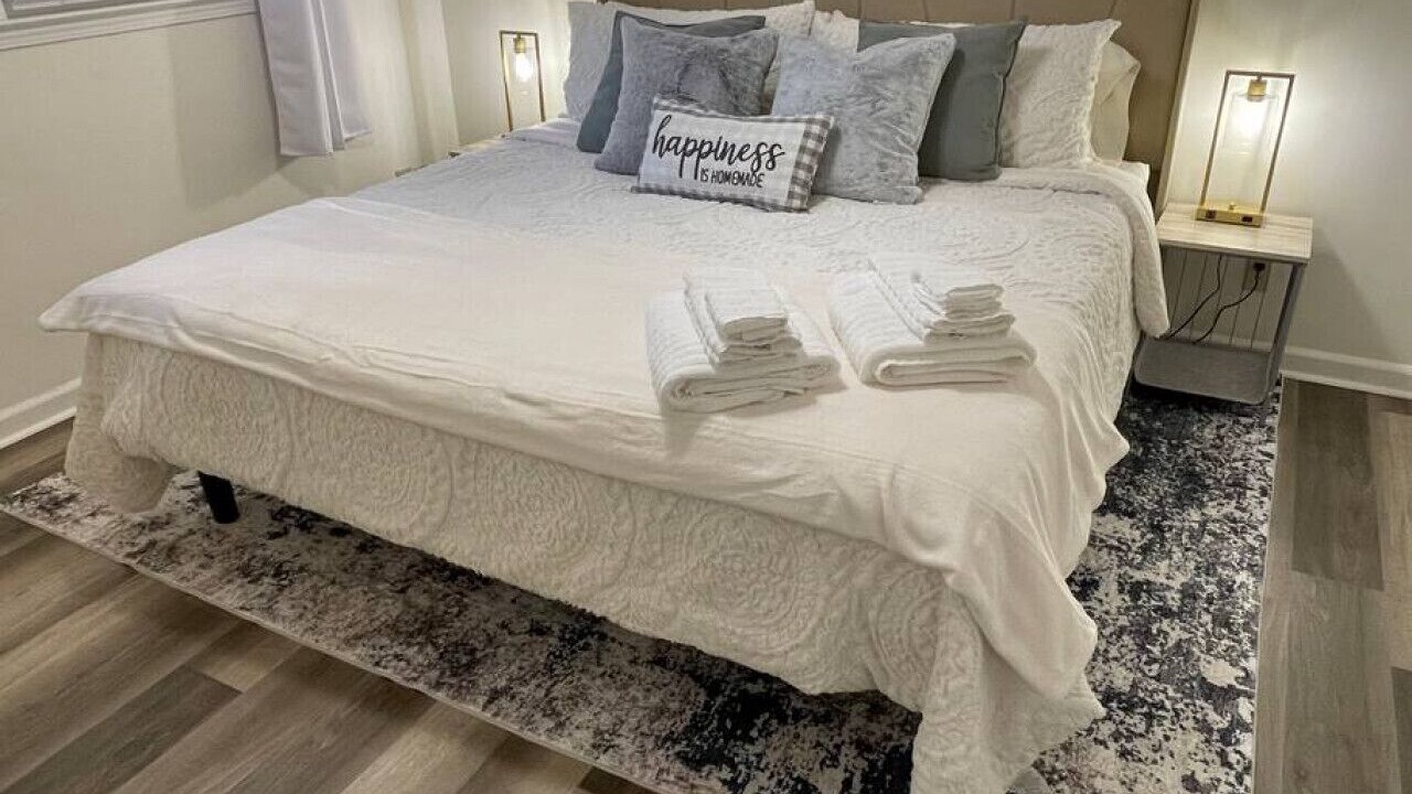 Photo of Bedroom in Commerce