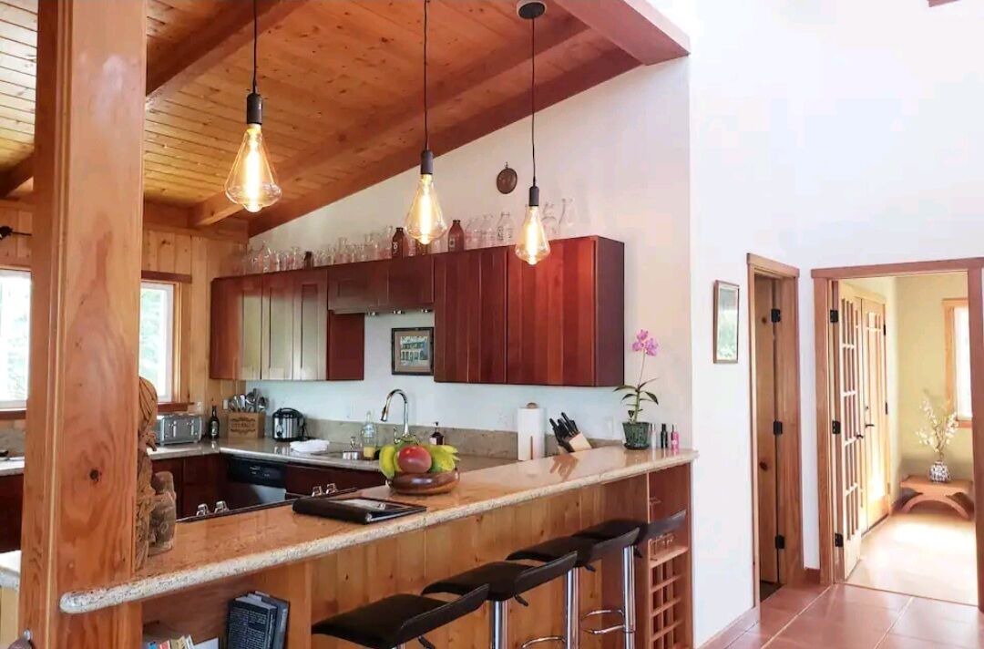 Photo of Kitchen in Ainaloa