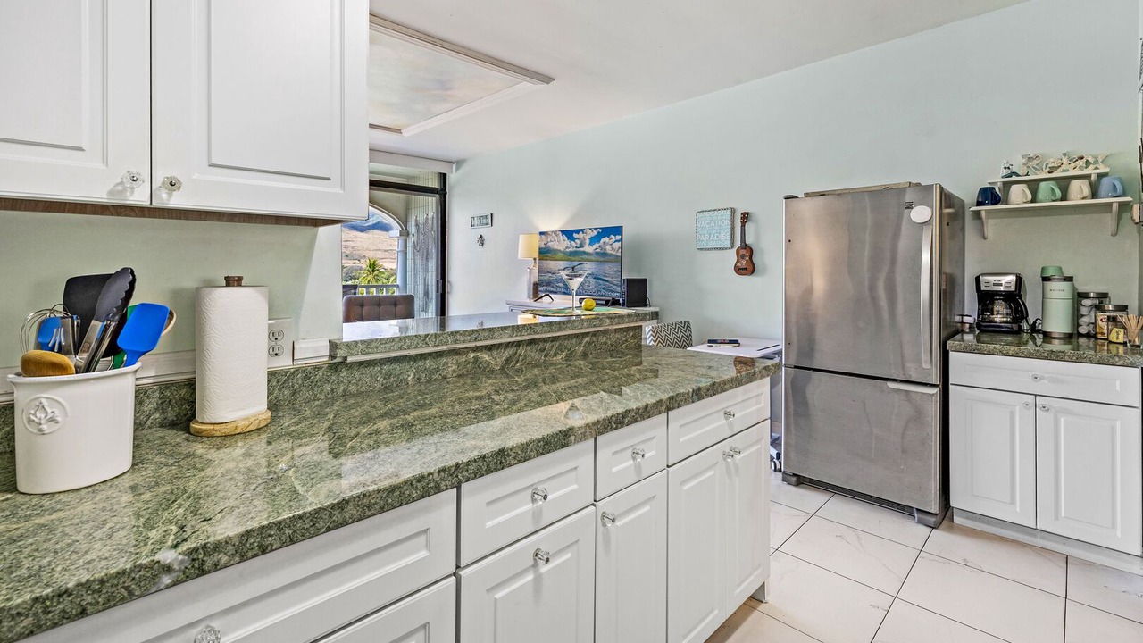 Photo of Kitchen in Historic Lahaina Front Street