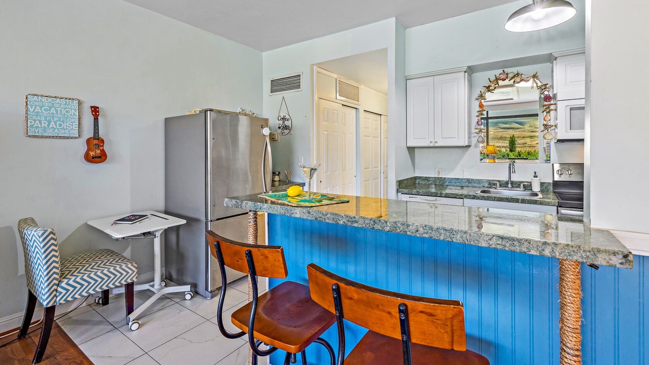 Photo of Kitchen in Historic Lahaina Front Street