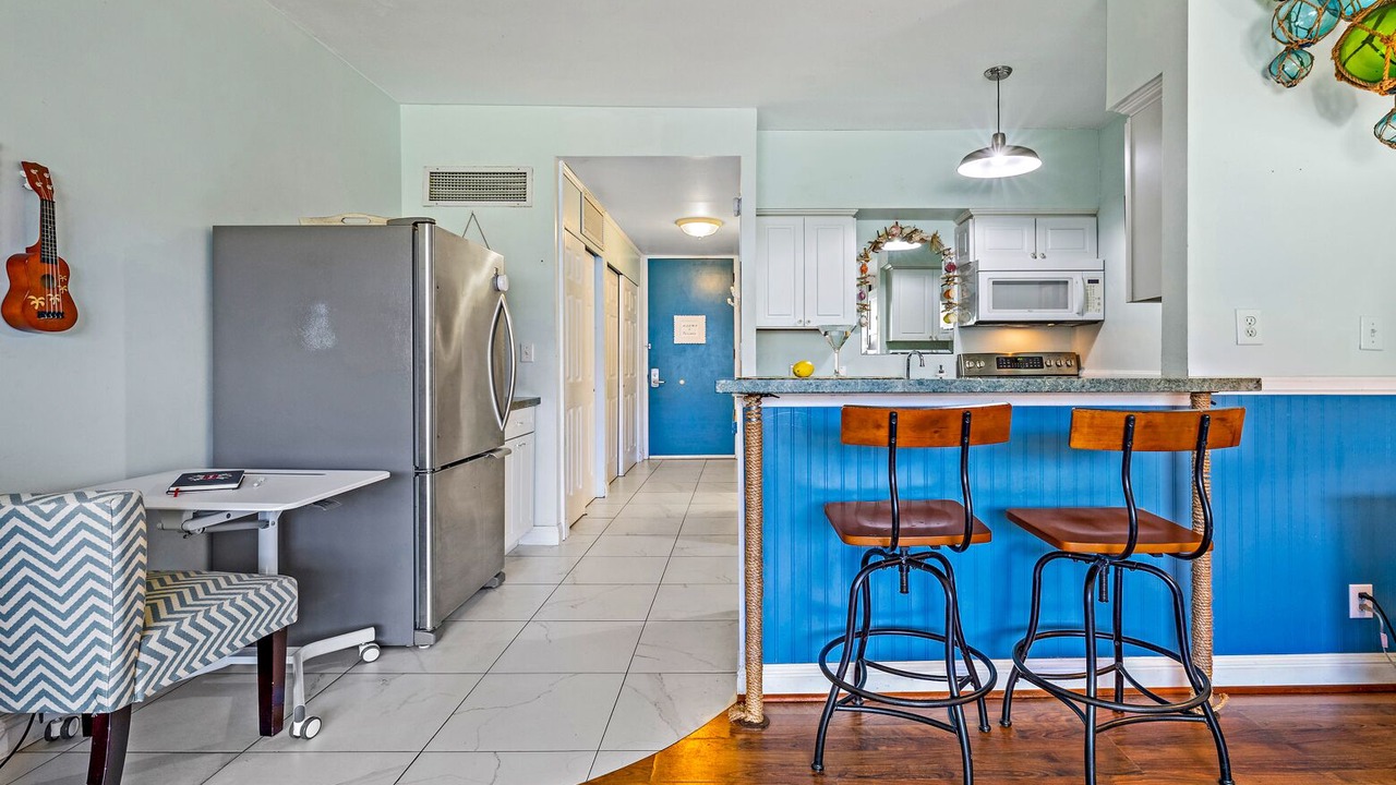 Photo of Kitchen in Historic Lahaina Front Street