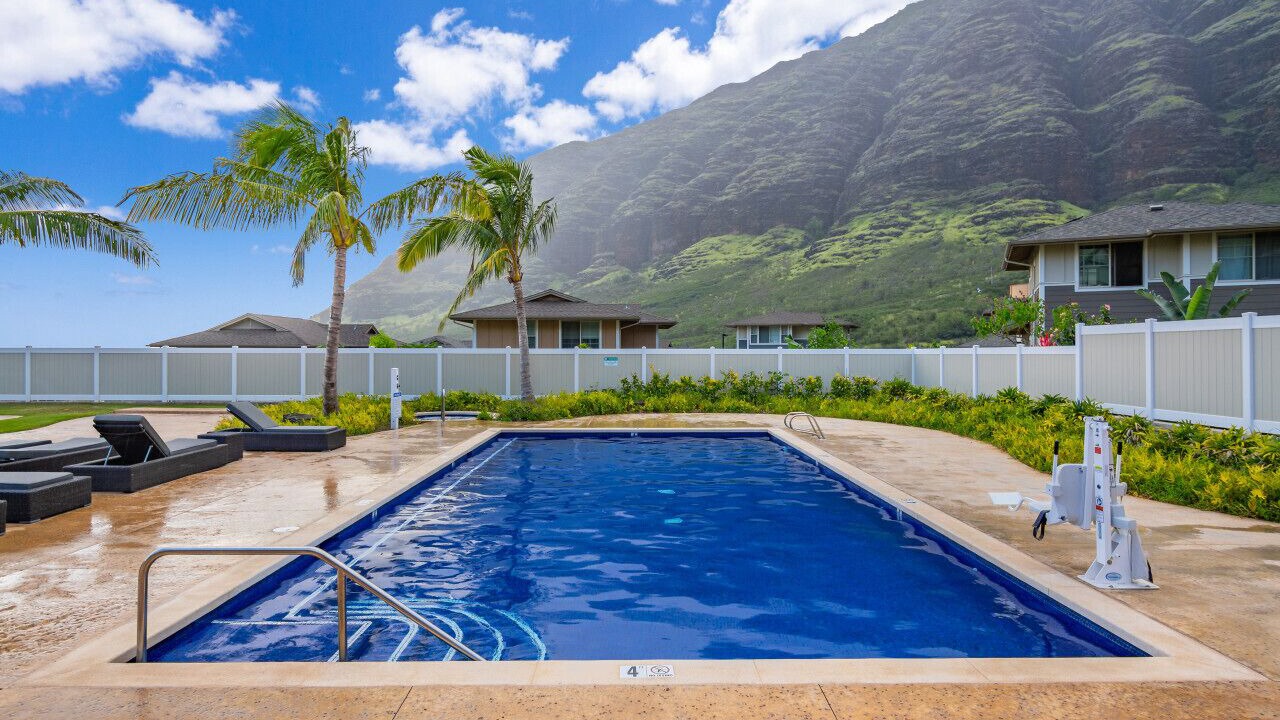 Photo of Outdoor in Makaha Valley