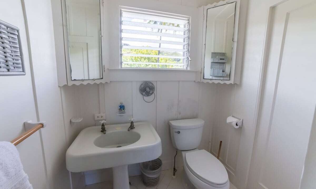 Photo of Bathroom in Lanikai