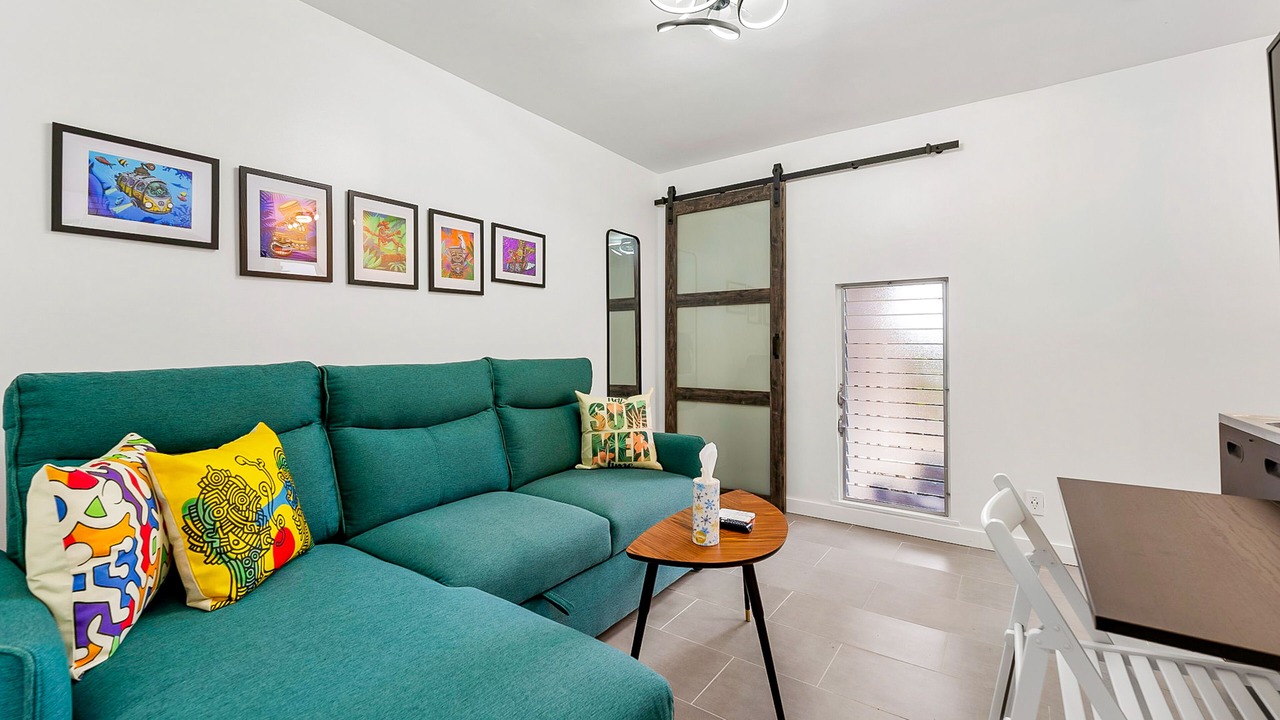 Photo of Livingroom in Hawaii Kai