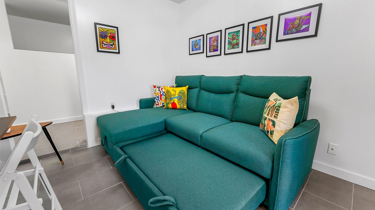 Photo of Livingroom in Hawaii Kai