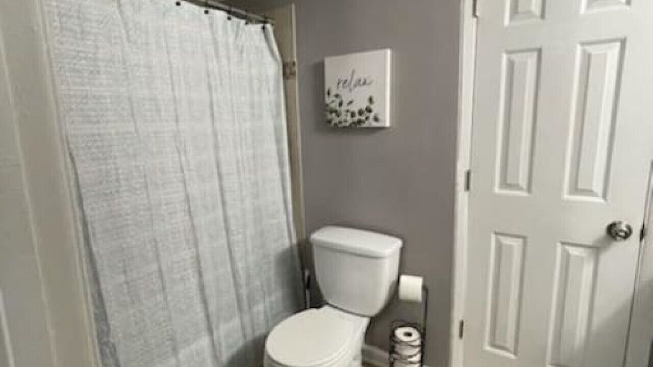 Photo of Bathroom in Stone Mountain
