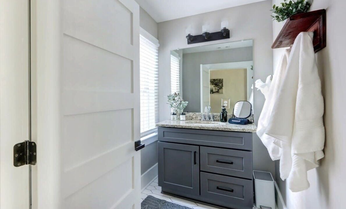Photo of Bathroom in Old West Broad Neighborhood