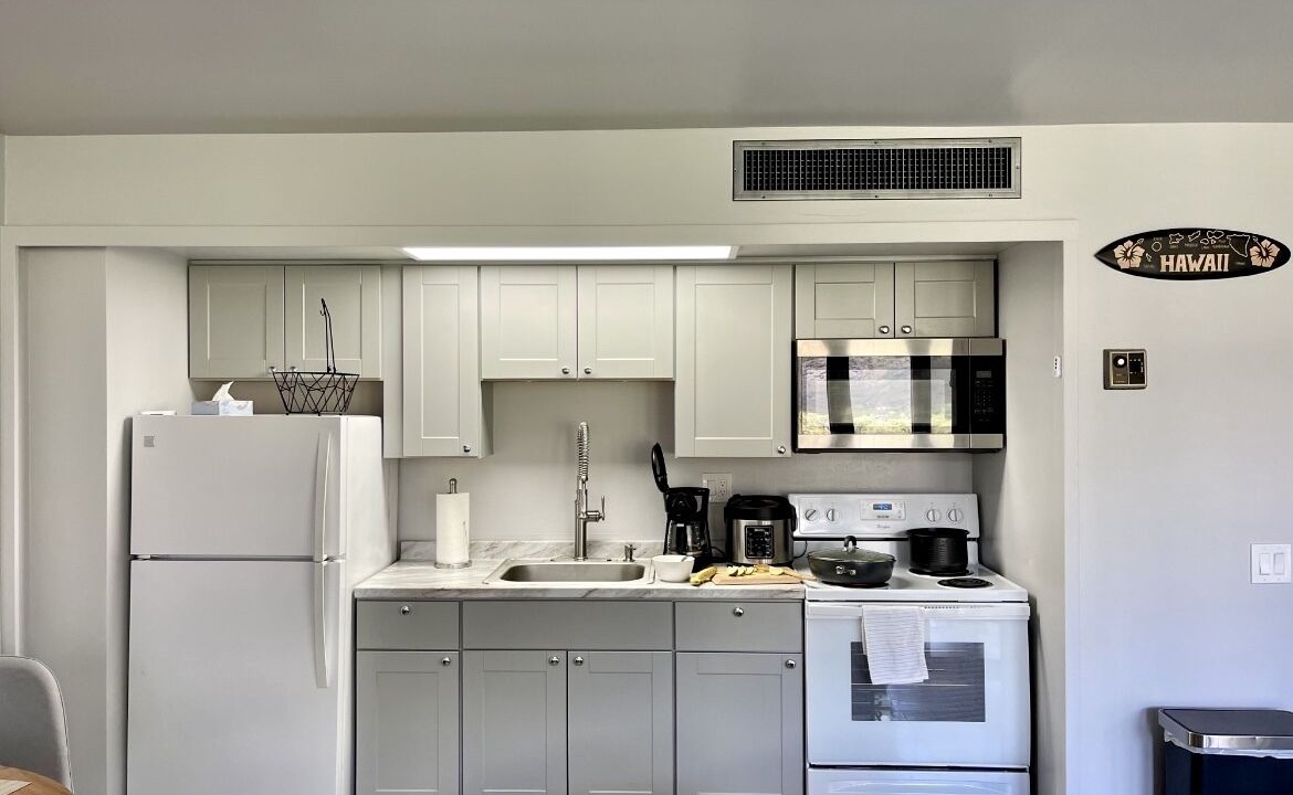Photo of Kitchen in Makaha