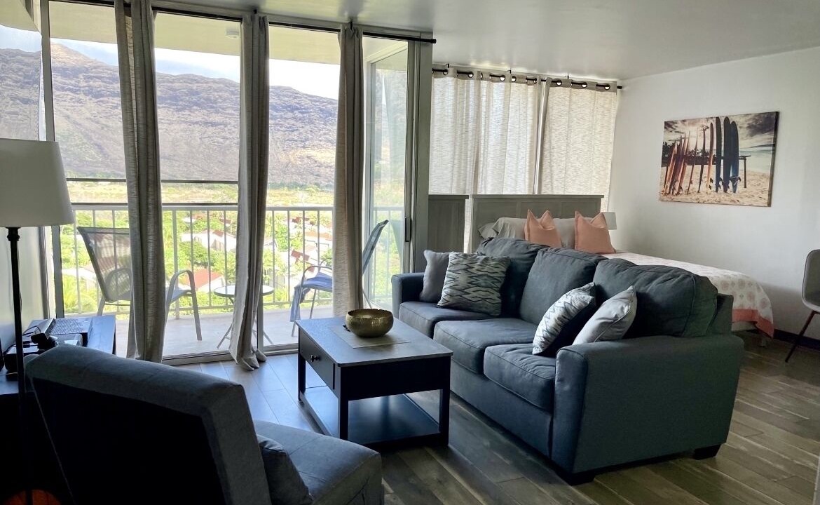 Photo of Livingroom in Makaha