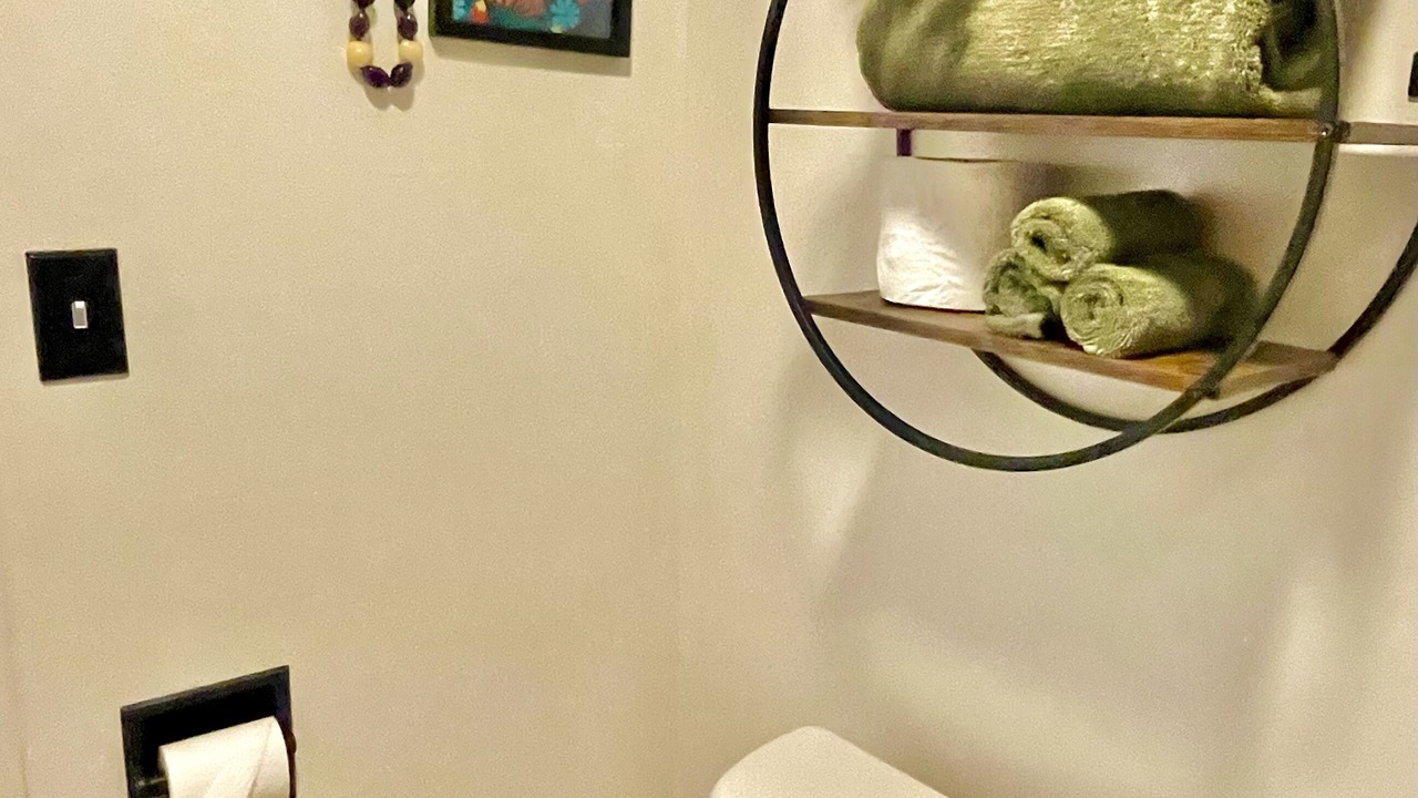 Photo of Bedroom in Maunaloa
