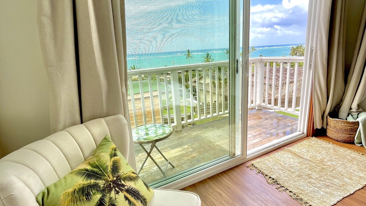 Photo of Livingroom in Lanikai