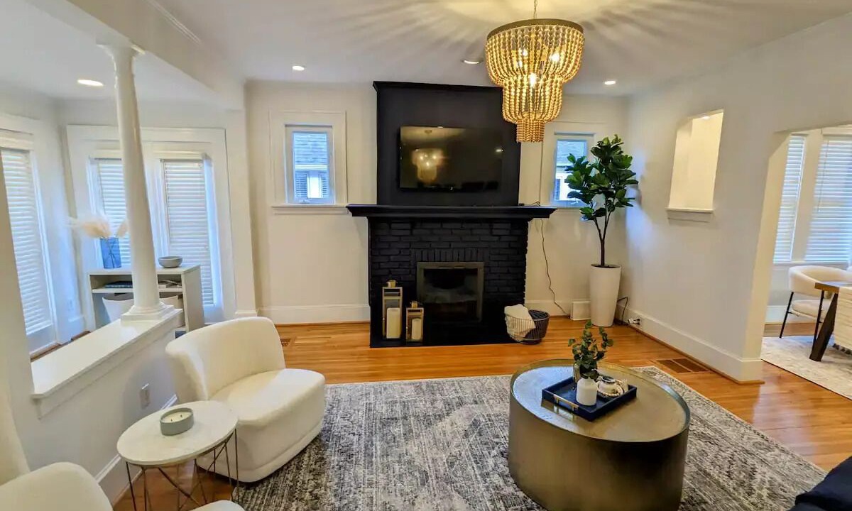 Photo of Livingroom in Dilworth