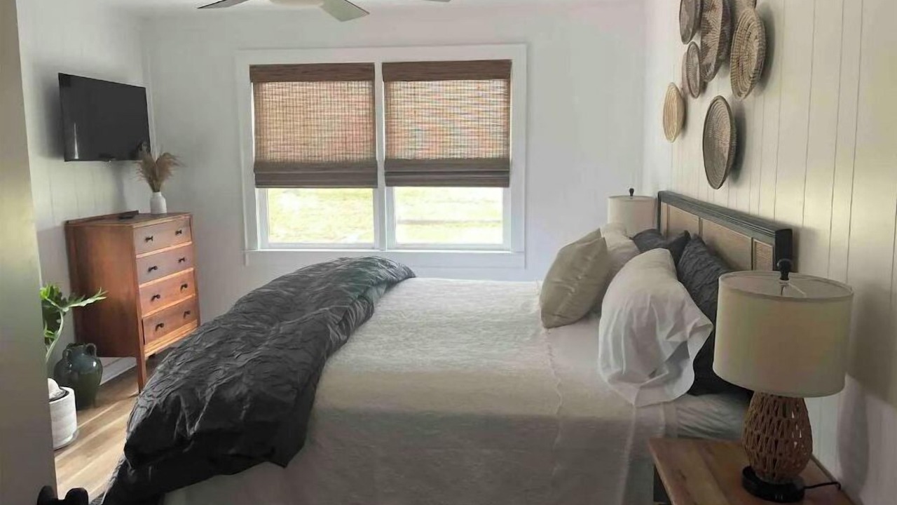 Photo of Bedroom in Buxton