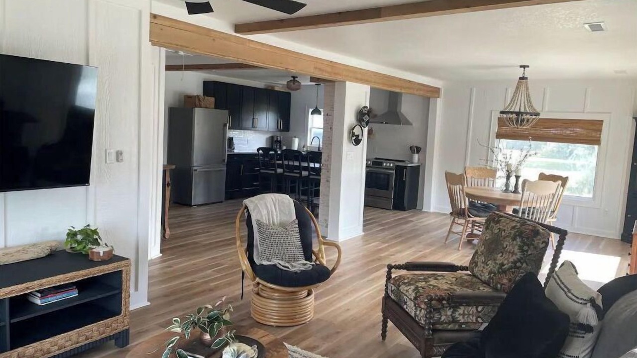 Photo of Livingroom in Buxton