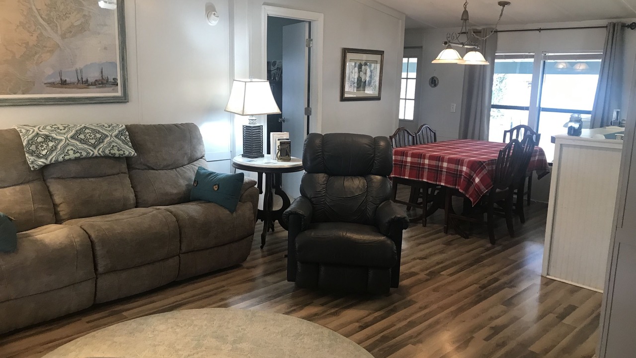 Photo of Livingroom in Waynesboro