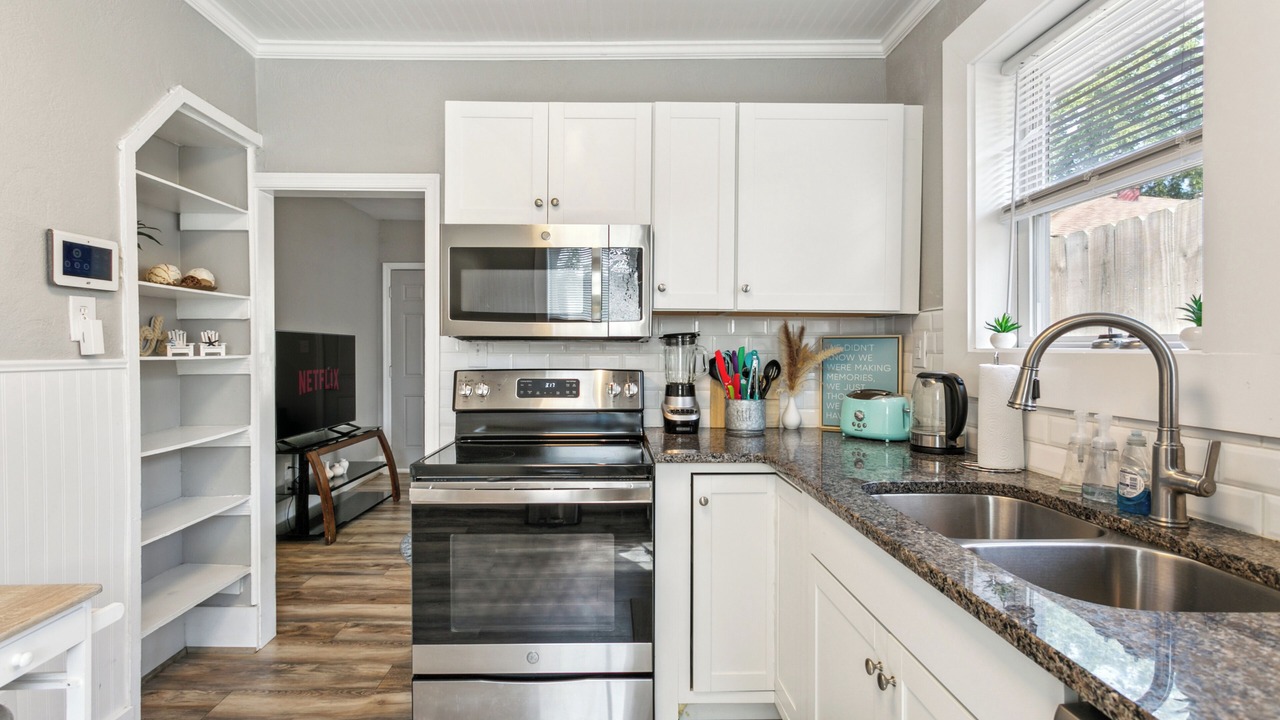 Photo of Kitchen in Buckroe Beach